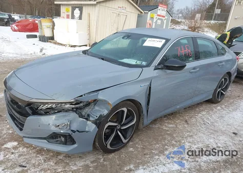 2022 Honda Accord Hybrid Sport z USA, uszkodzony, nr VIN 1HGCV3F28NA027474